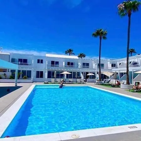 Atlantic View, * Puerto del Carmen (Lanzarote)